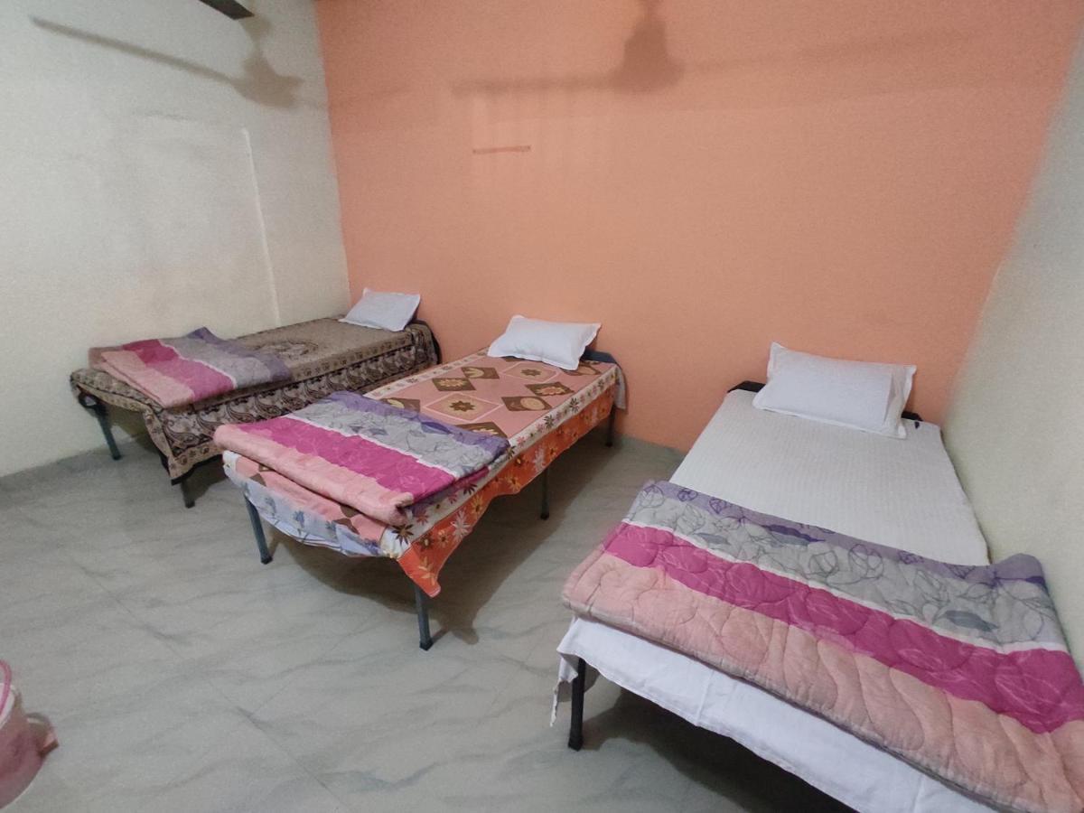 Superinn Home Stay& Guest House Agra  Bagian luar foto