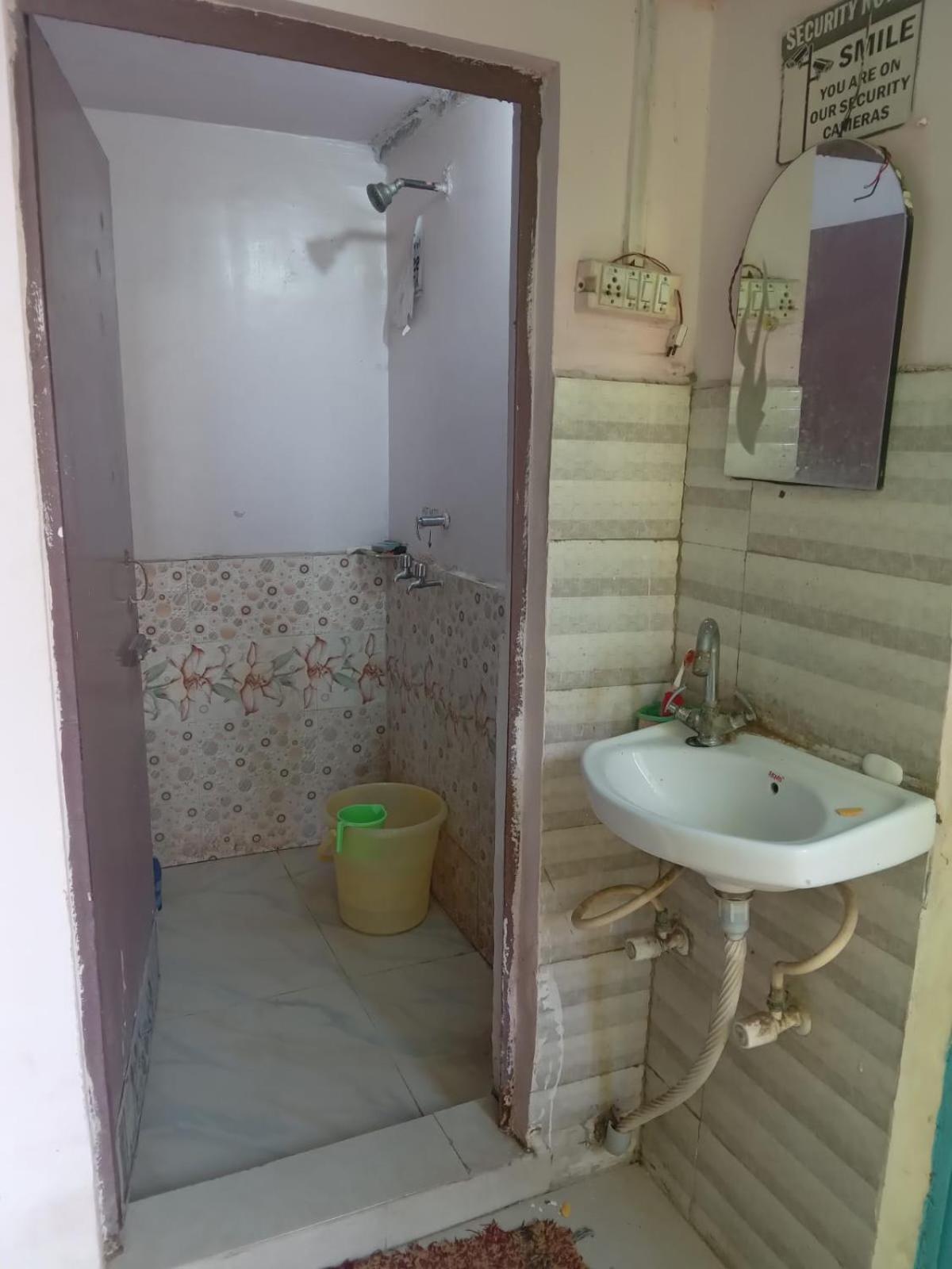 Superinn Home Stay& Guest House Agra  Bagian luar foto